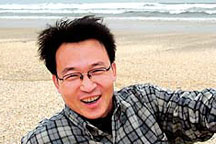 李洱:文學(xué)應(yīng)該承擔撫慰的功能