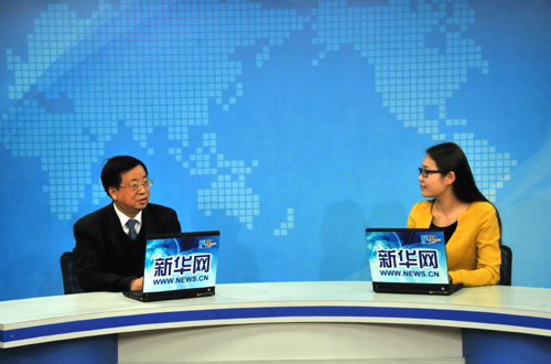 郝振?。? /></p>
</div>
</td>
<td width=