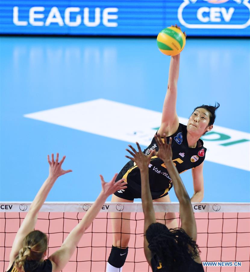 (SP)TURKEY-ISTANBUL-VOLLEYBALL-CEV-CHAMPIONS LEAGUE-GALATASARAY VS VAKIFBANK