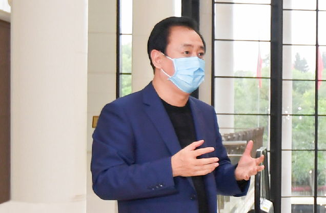 恒大許家?。喝嬲J真做好疫情防控的情況下，可以大膽復工復產