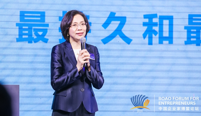 哈爾濱市文化廣電和旅游局黨組書記、局長(zhǎng)蘭峰 主題演講