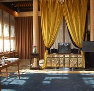 高級(jí)會(huì)所藏身故宮旁"寺廟"？