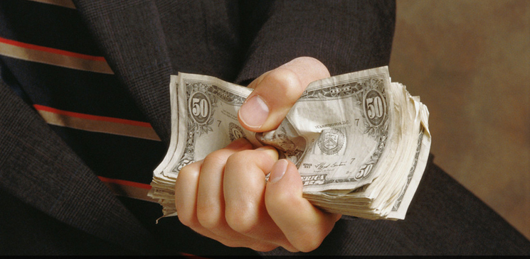 子公司被查中航老總怒了？