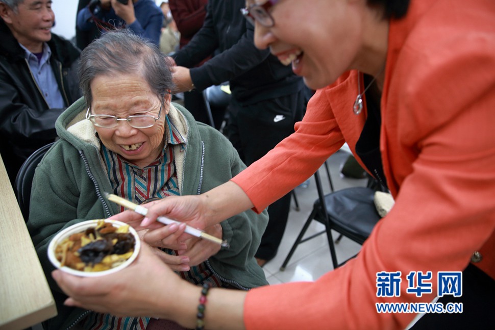 一碗長壽面，一片感恩情