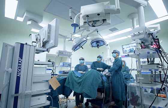 第五集：小醫(yī)院不再門(mén)可羅雀，大醫(yī)院不再&ldquo;戰(zhàn)時(shí)狀態(tài)&rdquo;