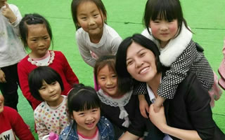 &ldquo;我可以叫你媽媽嗎？&rdquo;&mdash;&mdash;一位基層女代表和她的希望小學(xué)