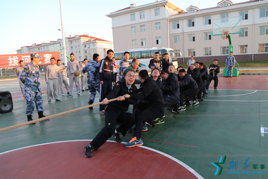 &uarr;資料圖片：張超積極參加團(tuán)文體活動(dòng)。