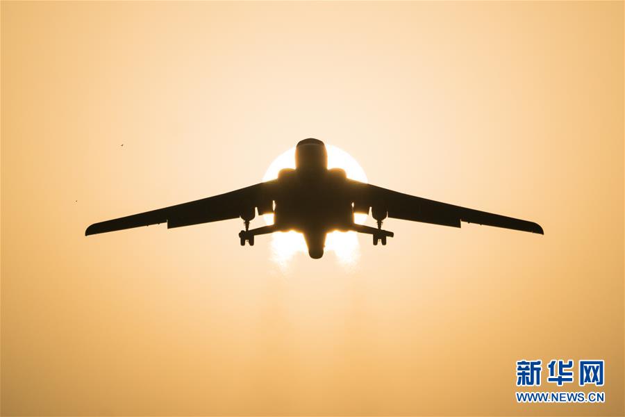 （人民空軍70年&middot;圖文互動）（3）奮飛空天向打贏&mdash;&mdash;人民空軍戰(zhàn)斗力建設(shè)成就述評