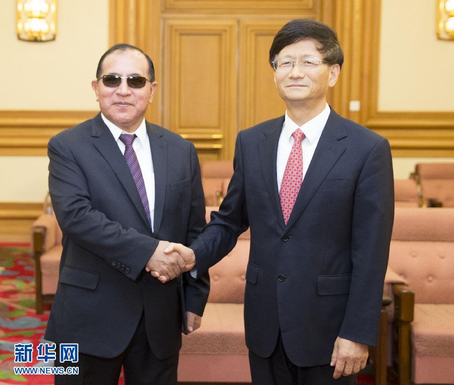 9月5日，中共中央政治局委員、中央政法委書記孟建柱在北京會(huì)見秘魯最高法院院長(zhǎng)維克托&middot;盧卡斯&middot;蒂科納。 新華社記者 黃敬文 攝 