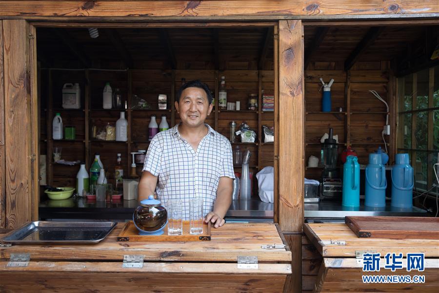 （大江奔流&mdash;&mdash;來(lái)自長(zhǎng)江經(jīng)濟(jì)帶的報(bào)道&middot;圖文互動(dòng)）（2）在這里，做一個(gè)幸福的農(nóng)民