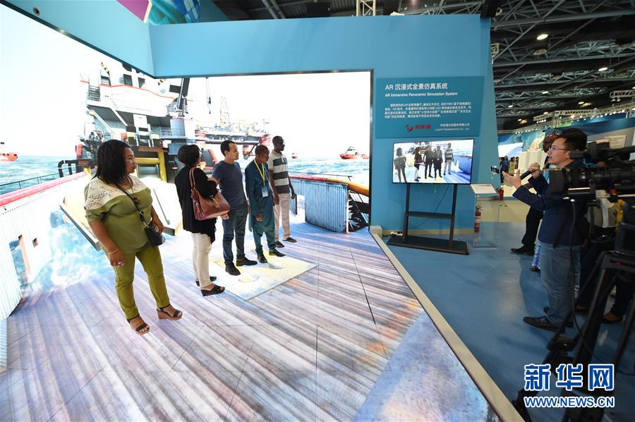 （新華全媒頭條&middot;圖文互動(dòng)）（8）奔跑吧，中關(guān)村！&mdash;&mdash;寫在習(xí)近平總書記率領(lǐng)中央政治局到中關(guān)村集體學(xué)習(xí)5周年之際