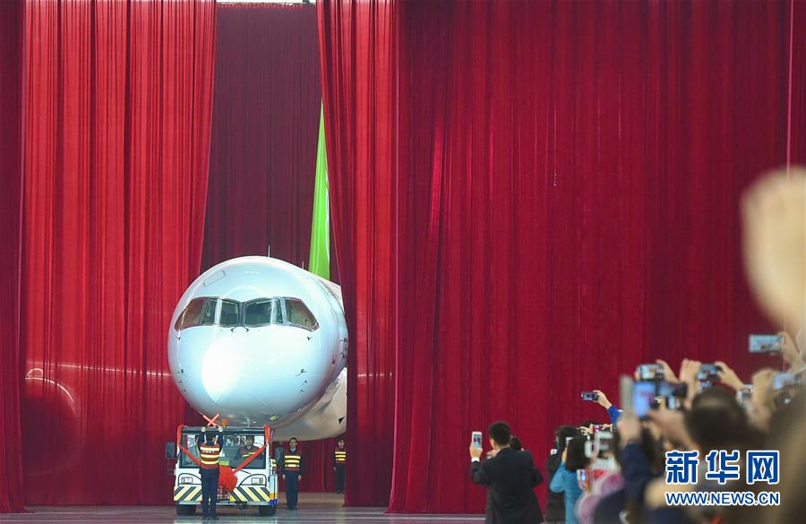 （新華全媒頭條&middot;壯闊歷程40年系列述評(píng)&middot;圖文互動(dòng)）（3）風(fēng)雨砥礪 壯麗史詩(shī)&mdash;&mdash;從改革開(kāi)放40年看中國(guó)奇跡