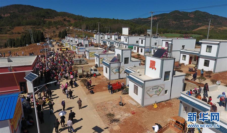 （聚焦歷史性成就和變革&middot;圖文互動）（2）書寫脫貧攻堅新答卷&mdash;&mdash;我國五年來經(jīng)濟社會發(fā)展成就巡禮