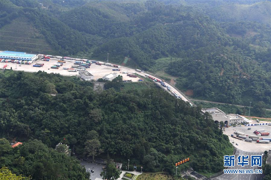 （兩會前夕看落實(shí)&middot;圖文互動(dòng)）（4）開放合作走活發(fā)展&ldquo;新棋局&rdquo;－－廣西落實(shí)習(xí)近平總書記全國兩會重要講話精神紀(jì)實(shí)