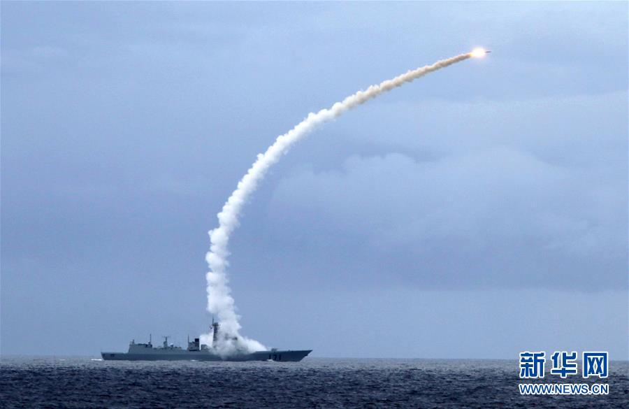 （新華全媒頭條&middot;人民海軍70年&middot;圖文互動）（4）向海圖強春潮涌&mdash;&mdash;黨中央、中央軍委和習主席關(guān)心人民海軍建設(shè)發(fā)展紀實