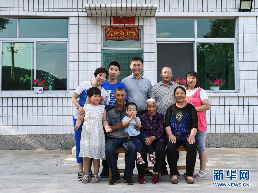 （新華全媒頭條&middot;圖文互動）（4）心系北疆　情滿草原&mdash;&mdash;習近平總書記考察內蒙古回訪記