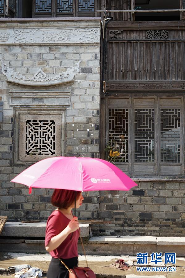 （關(guān)注&ldquo;利奇馬&rdquo;&middot;圖文互動(dòng)）（1）古城洪災(zāi) 八方馳援&mdash;&mdash;洪水災(zāi)害下的浙江臨?，F(xiàn)場(chǎng)目擊