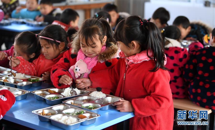 （新華全媒頭條&middot;圖文互動(dòng)）（4）從大國(guó)之治邁向強(qiáng)國(guó)之治&mdash;&mdash;新中國(guó)70年社會(huì)治理現(xiàn)代化巡禮