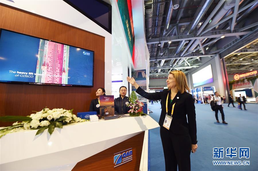 （新華全媒頭條&middot;圖文互動(dòng)）（11）秋天里的樂章&mdash;&mdash;第二屆中國國際進(jìn)口博覽會(huì)巡禮