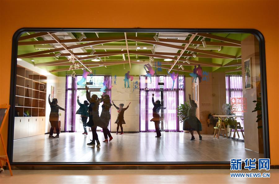 （新華全媒頭條&middot;圖文互動）（10）黨建引領&ldquo;共建共治共享&rdquo;&mdash;&mdash;超大城市社會治理體系和治理能力現(xiàn)代化的&ldquo;成都探索&rdquo;