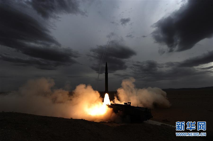 （圖文互動）（2）永遠沖鋒的&ldquo;導彈發(fā)射先鋒營&rdquo;&mdash;&mdash;記闊步強軍征途的火箭軍某旅發(fā)射一營