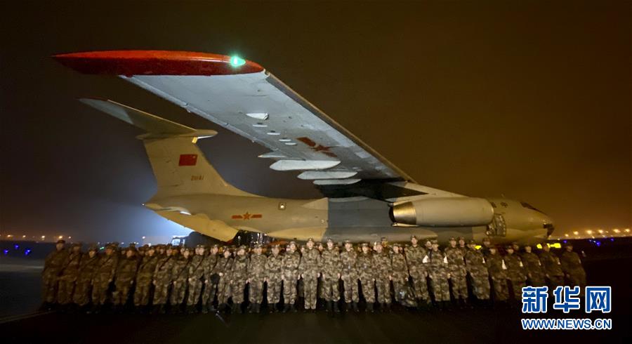 （新華全媒頭條&middot;圖文互動）（5）新華社評論員：危難時刻，黨員干部要挺身而出&mdash;&mdash;論堅決打贏疫情防控阻擊戰(zhàn)