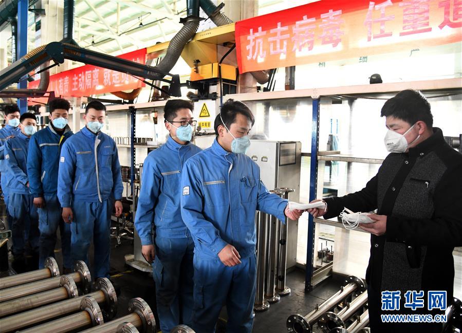 （新華全媒頭條&middot;圖文互動(dòng)）（2）努力保持生產(chǎn)生活平穩(wěn)有序&mdash;&mdash;抓緊復(fù)工復(fù)產(chǎn)穩(wěn)定經(jīng)濟(jì)運(yùn)行掃描