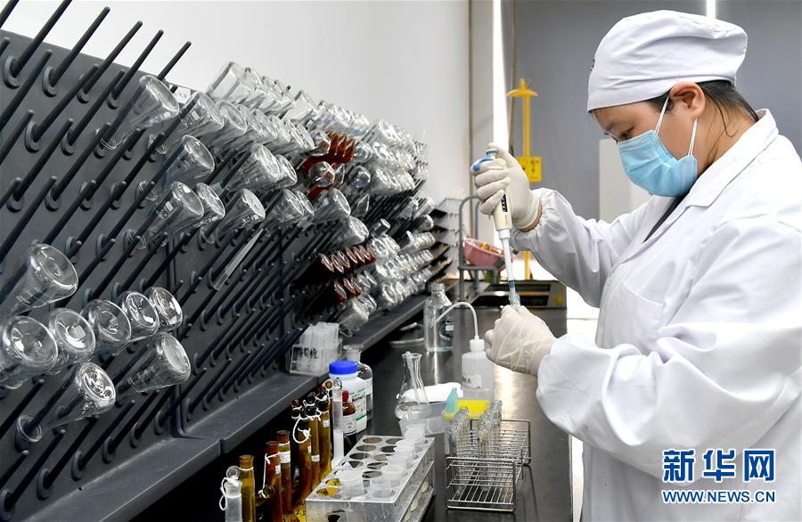 （圖文互動(dòng)）（2）&ldquo;春天到了，熟悉的生活正在慢慢回來&rdquo;&mdash;&mdash;陜西多地復(fù)產(chǎn)復(fù)工一線見聞