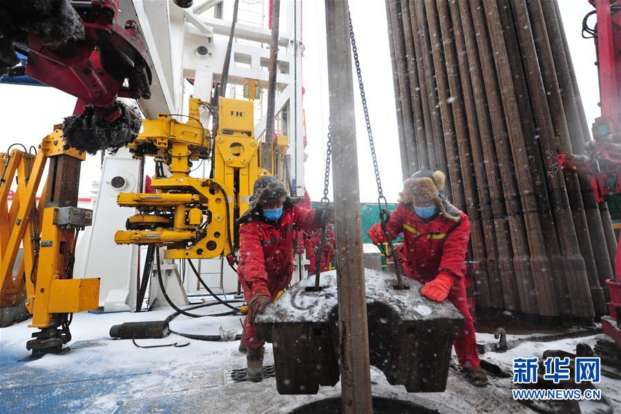 （圖文互動(dòng)）（2）大慶油田：一手抓防疫，一手抓生產(chǎn)