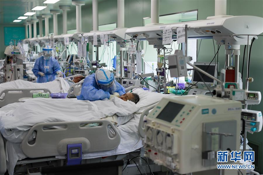 （新華全媒頭條&middot;圖文互動(dòng)）（1）上下同心，守望相助&mdash;&mdash;中國抗疫眾志成城的生動(dòng)實(shí)踐