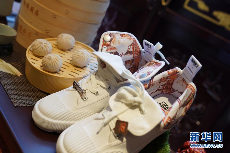 （新華全媒頭條&middot;圖文互動(dòng)）（6）&ldquo;風(fēng)&rdquo;起&ldquo;云&rdquo;涌 中國品牌在全球戰(zhàn)&ldquo;疫&rdquo;中崛起