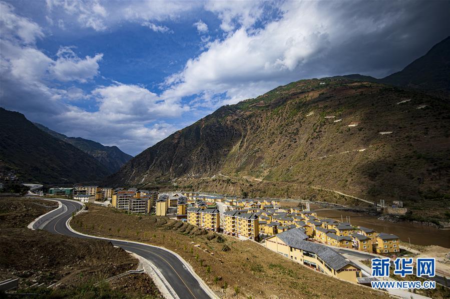 （新華全媒頭條&middot;聚焦&ldquo;三區(qū)三州&rdquo;脫貧攻堅(jiān)&middot;圖文互動）（3）向深度貧困&ldquo;堡壘&rdquo;發(fā)起最后總攻&mdash;&mdash;寫在&ldquo;三區(qū)三州&rdquo;脫貧攻堅(jiān)關(guān)鍵時點(diǎn)