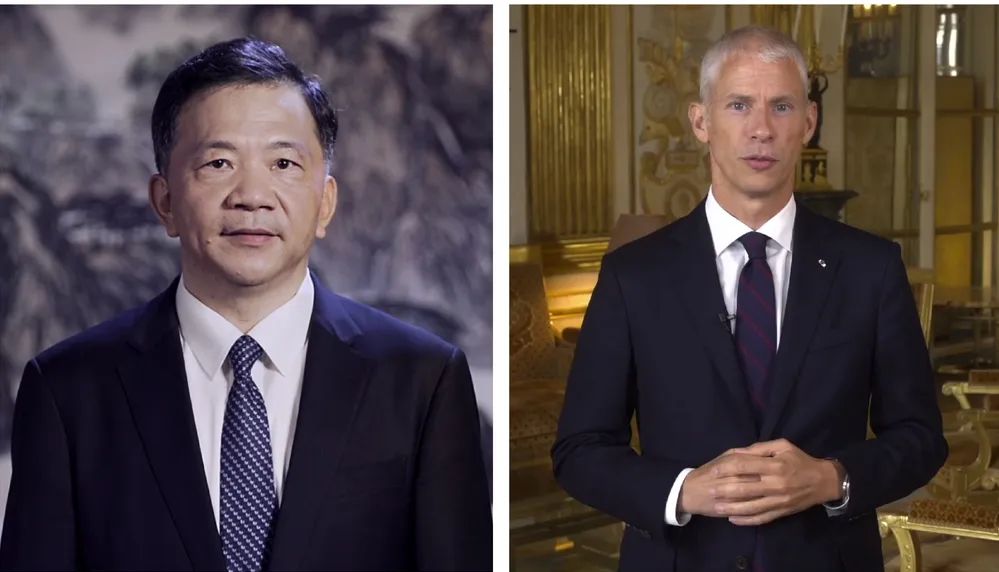 中宣部副部長，中央廣播電視總臺(tái)臺(tái)長、  總編輯慎海雄與法國文化部部長弗蘭克&middot;里斯特  共同宣布項(xiàng)目啟動(dòng)