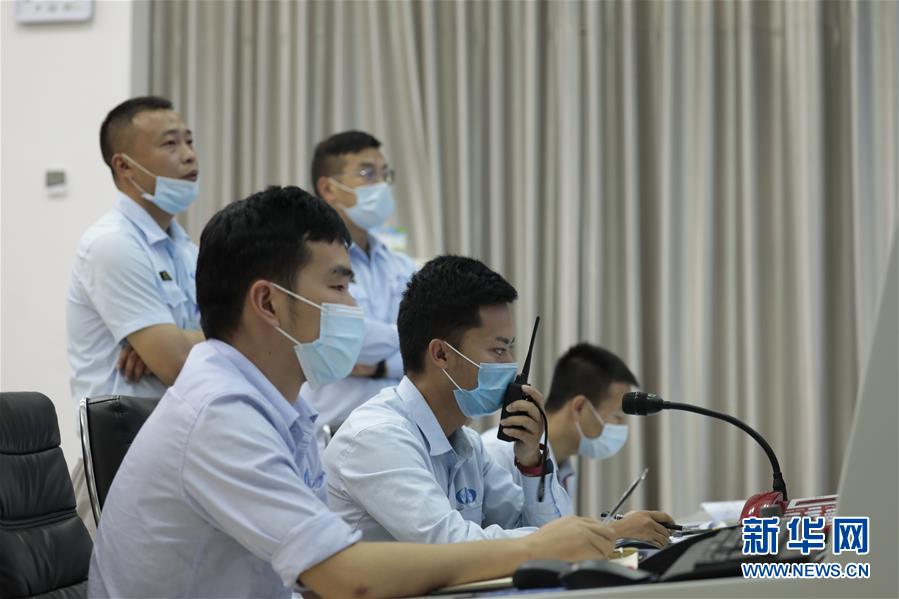 （圖文互動）（2）北斗發(fā)射緊急叫停后&hellip;&hellip;&mdash;&mdash;記西昌衛(wèi)星發(fā)射中心加注分隊(duì)黨員群體