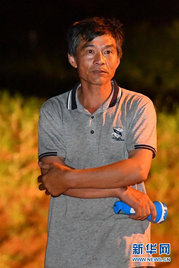 （防汛抗洪&middot;圖文互動(dòng)）（3）&ldquo;保衛(wèi)家園，誰(shuí)都不能是旁觀者&rdquo;&mdash;&mdash;夜訪洞庭湖大堤防汛一線