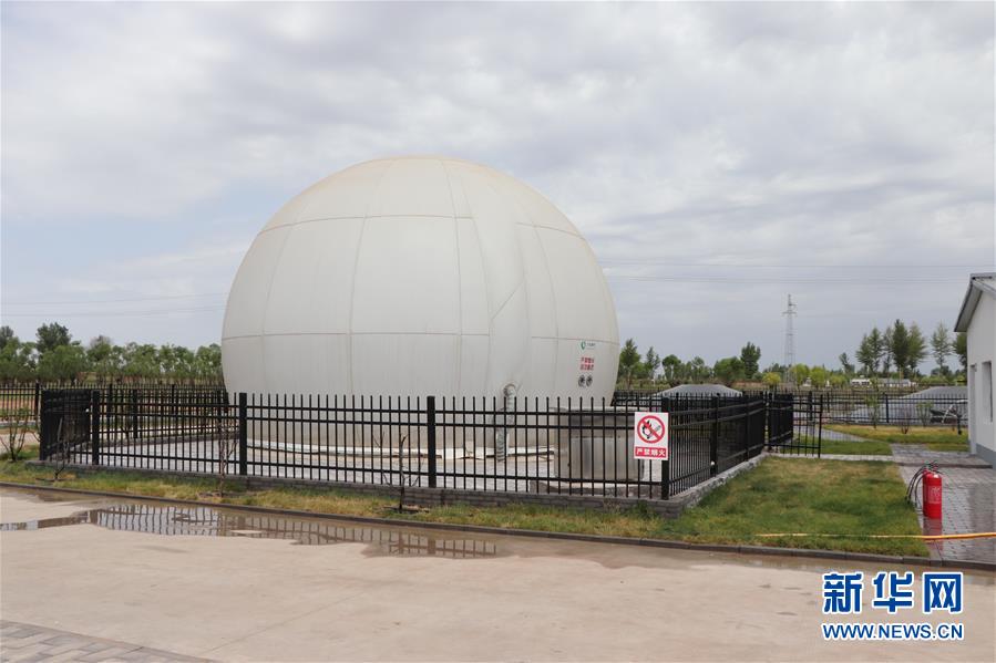 （鄉(xiāng)村振興&middot;圖文互動(dòng)）（5）內(nèi)蒙古伊金霍洛旗：自家生豬基地養(yǎng) 環(huán)境好來收入旺