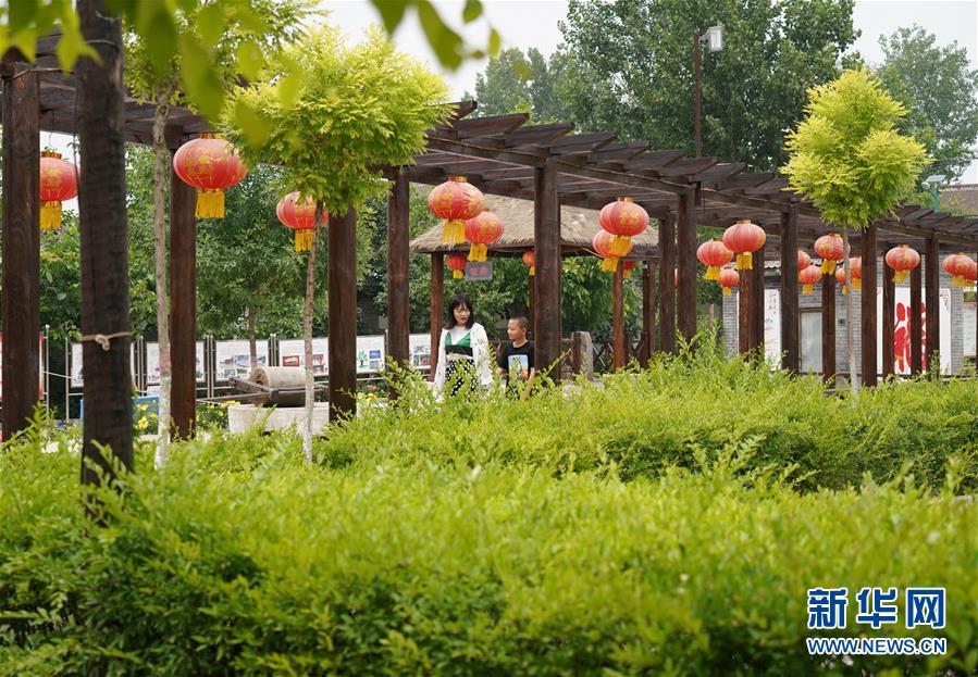 （走向我們的小康生活&middot;圖文互動）（4）小山村辦起&ldquo;騎行俱樂部&rdquo;&mdash;&mdash;鄉(xiāng)村變富變美帶來的新鮮事