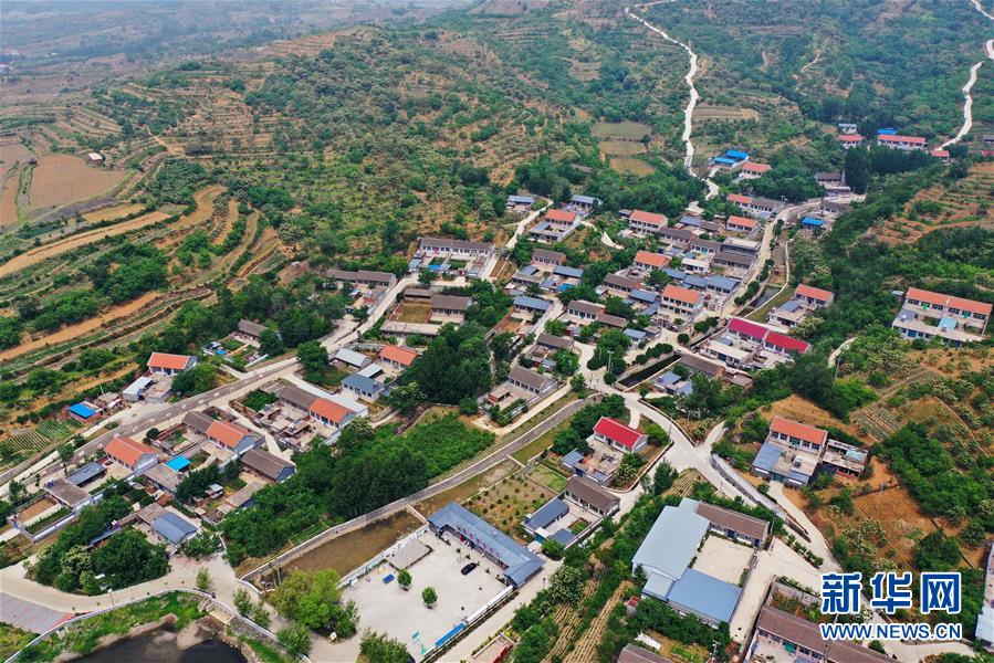 （走向我們的小康生活&middot;圖文互動）（5）小山村辦起&ldquo;騎行俱樂部&rdquo;&mdash;&mdash;鄉(xiāng)村變富變美帶來的新鮮事