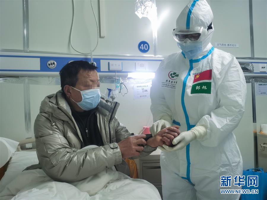 （抗疫一線醫(yī)務(wù)人員英雄群體&middot;圖文互動(dòng)）（2）合力護(hù)航生命之舟&mdash;&mdash;遼寧、上海、廣東等醫(yī)療隊(duì)聯(lián)手決戰(zhàn)雷神山