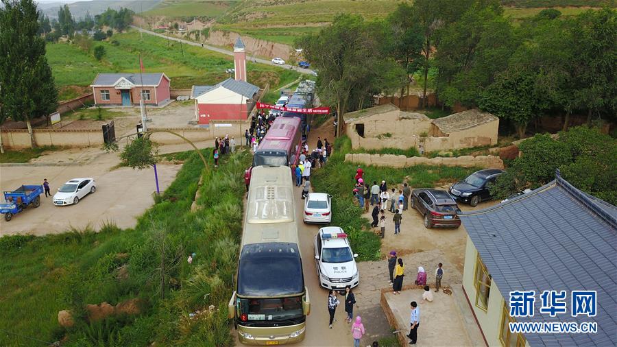 （新華全媒頭條&middot;百萬大移民&middot;圖文互動(dòng)）（2）從大山深處到大河之畔&mdash;&mdash;寧夏持續(xù)移民百萬&ldquo;拔窮根&rdquo;啟示