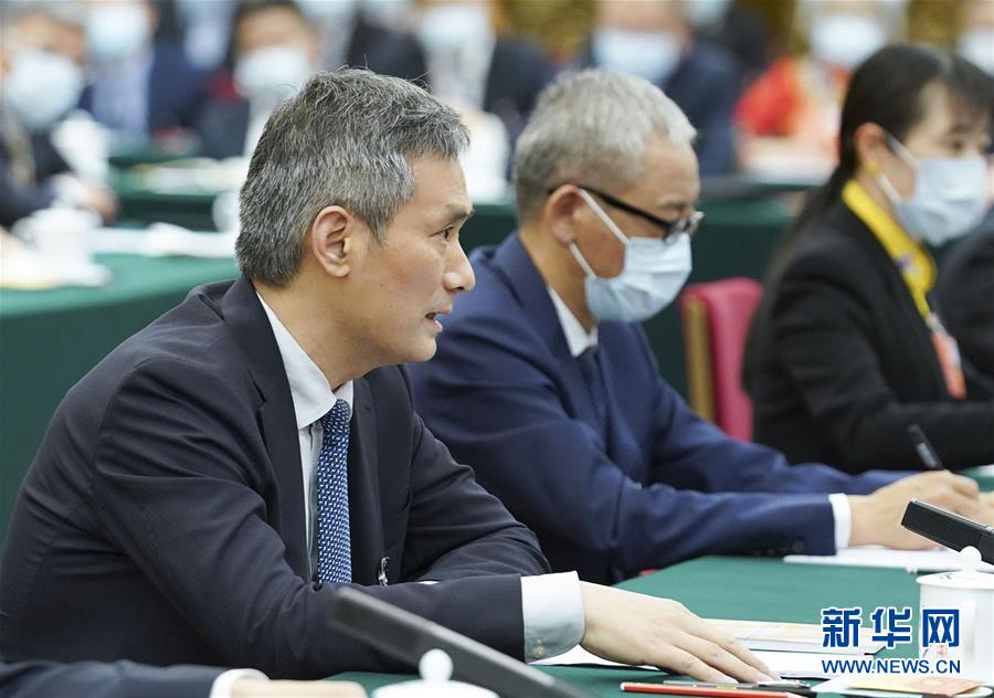 （習(xí)近平的小康故事&middot;新華網(wǎng)&middot;圖文互動(dòng)）（8）&ldquo;真正解決好基層群眾看病難、看病貴問(wèn)題&rdquo;&mdash;&mdash;習(xí)近平和群眾健康的故事