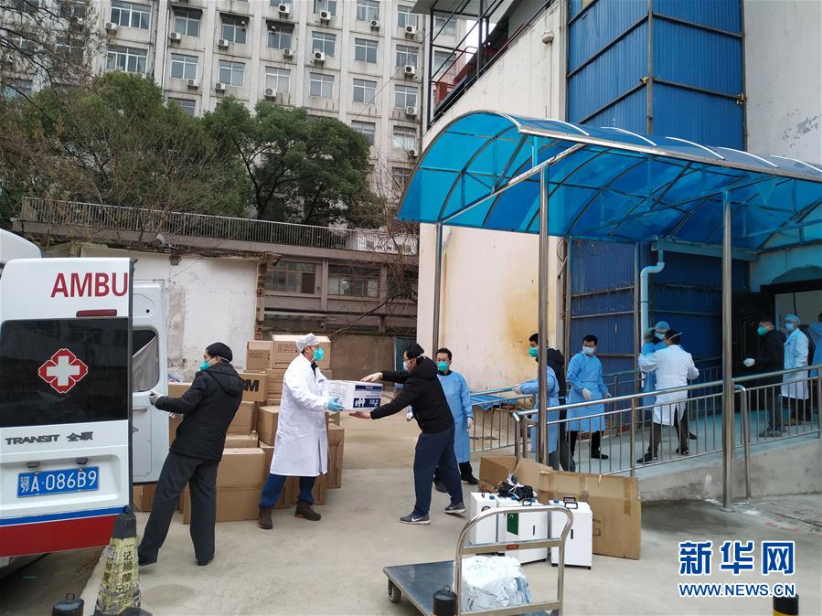 （在習(xí)近平新時代中國特色社會主義思想指引下&mdash;&mdash;新時代新作為新篇章&middot;習(xí)近平總書記關(guān)切事&middot;圖文互動）（6）化&ldquo;危&rdquo;為&ldquo;機(jī)&rdquo;　念好&ldquo;新&rdquo;字訣&mdash;&mdash;各地產(chǎn)業(yè)發(fā)展&ldquo;新&rdquo;動向掃描