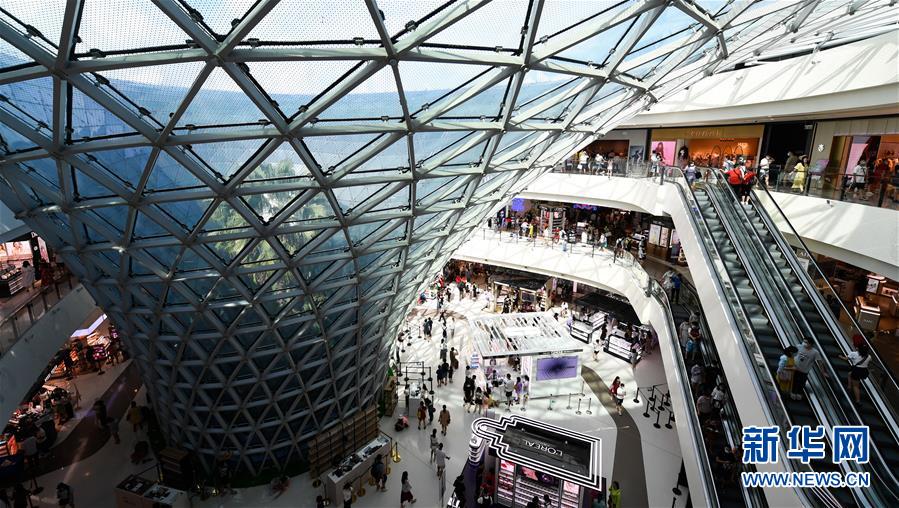 (在習(xí)近平新時(shí)代中國特色社會(huì)主義思想指引下——新時(shí)代新作為新篇章·習(xí)近平總書記關(guān)切事·圖文互動(dòng))(1)感受開放新魅力——海南自由貿(mào)易港建設(shè)開局觀察