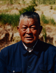 尕布龍語錄：權(quán)力來自百姓，只能服務(wù)于百姓