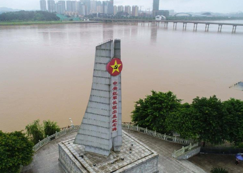 從西柏坡到于都，讀懂&ldquo;初心&rdquo;之重