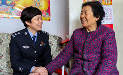 &ldquo;掌上警務(wù)室里的聲音，我會(huì)帶到北京&rdquo;