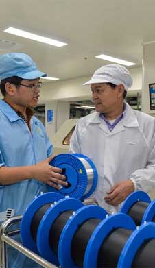 崔根良：苦在創(chuàng)業(yè)創(chuàng)新路上，永不停歇