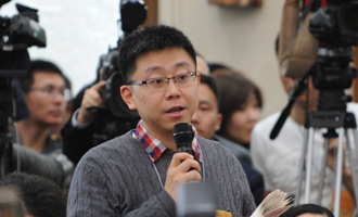 中國(guó)青年報(bào)記者提問