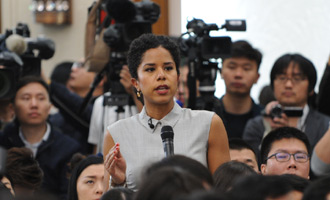 美國(guó)哥倫比亞廣播公司CBS記者提問