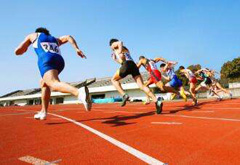 校園跑道最好搞代建制，誰中標誰代建